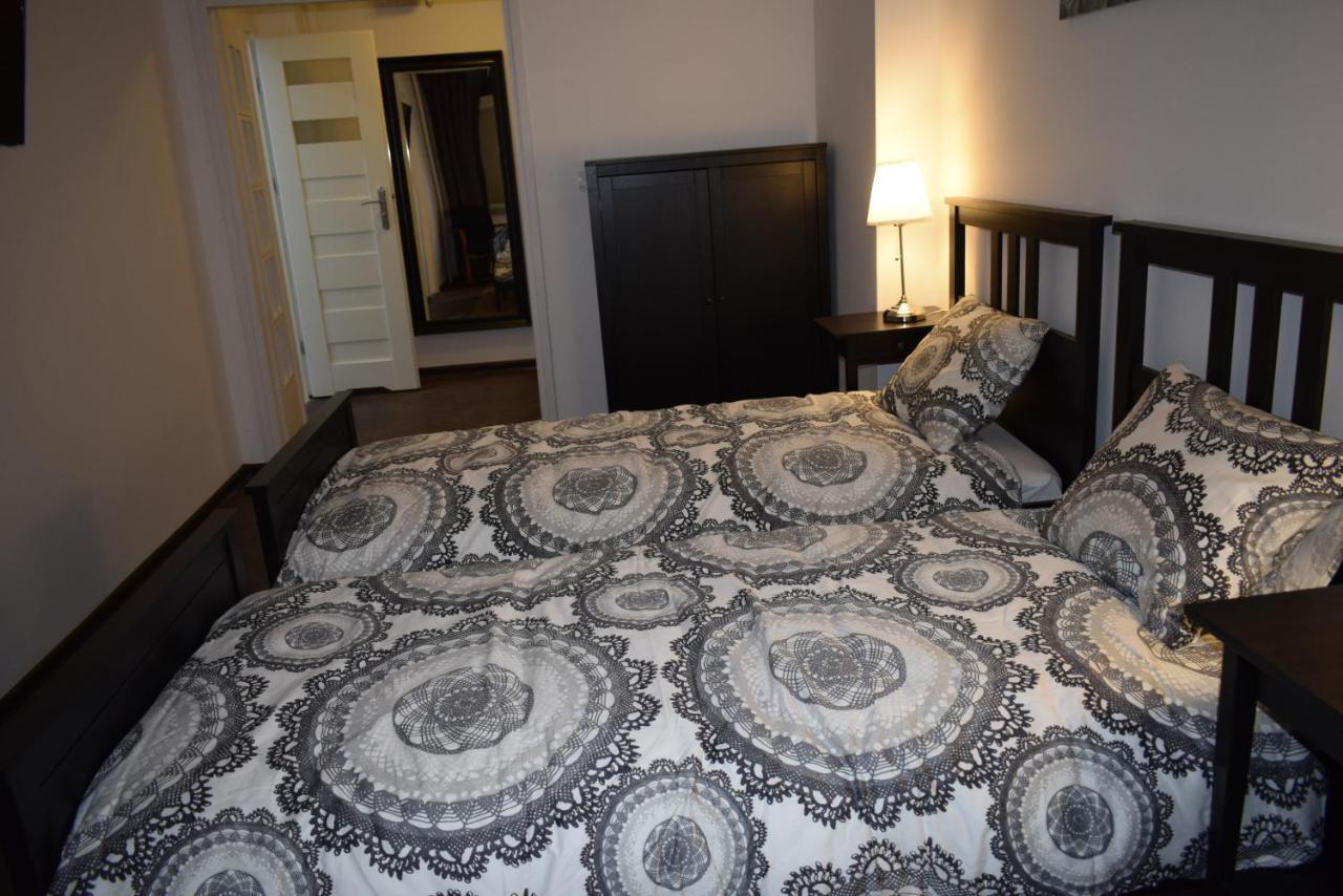 Fiesta Apartament Βαρσοβία Εξωτερικό φωτογραφία
