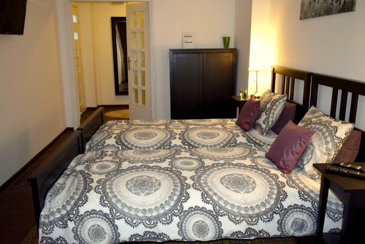Fiesta Apartament Βαρσοβία Εξωτερικό φωτογραφία